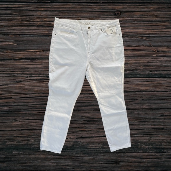 Good American Good Legs Plus Size White Skinny Sculpting Jeans NWT Size 24 - Picture 5 of 12